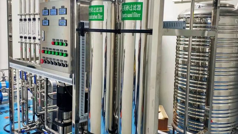 小型VOCs废气UV光解设备：揭秘其成本构成与选购要点